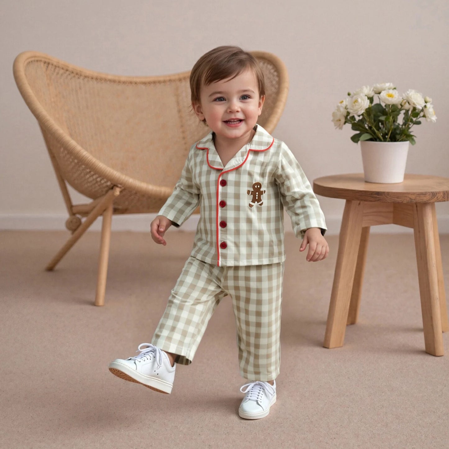 Ensemble pyjama bébé à carreaux – 2 pièces manches longues (6 mois à 4 ans)