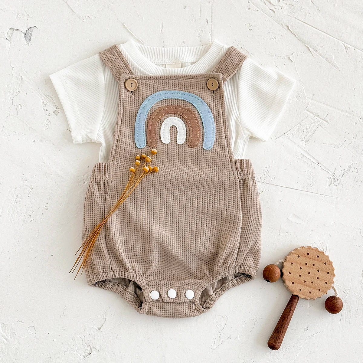 Ensemble bébé été salopette gaufrée arc-en-ciel – T-shirt + barboteuse