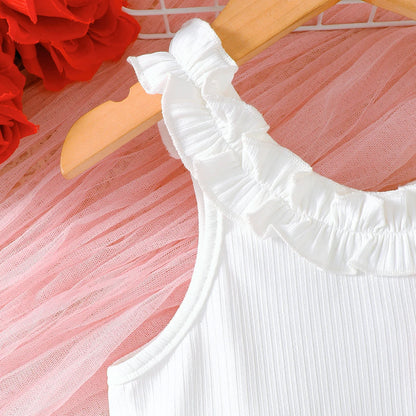 Ensemble Fille “Cœurs” – Haut Blanc & Jupe Imprimée Rouge (4–6 ans)