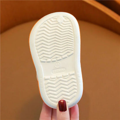 Sabots respirants enfant unisexe – Trous d’aération – Semelle antidérapante (3–6 ans)