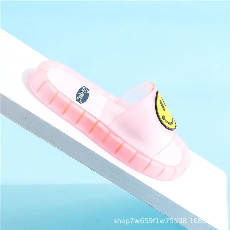 Pantoufles enfants cartoon (PVC) – Confort intérieur/extérieur – Été