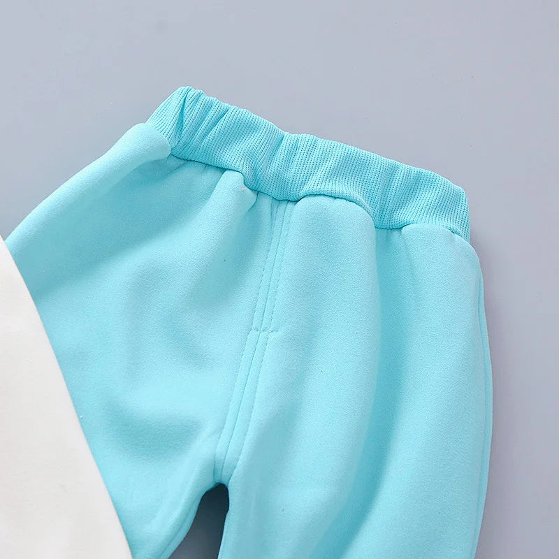 Ensemble Enfant Automne-Hiver – Gilet à Capuche Épais & Tenue Confort