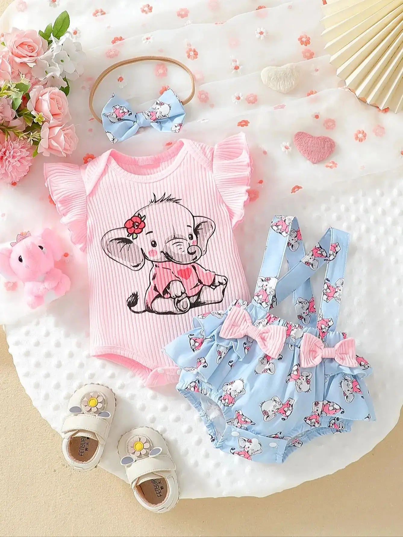 Ensemble Bébé Fille “Éléphant Douceur” – T-shirt Rose + Salopette + Bandeau (3 pcs) | 0–12 mois