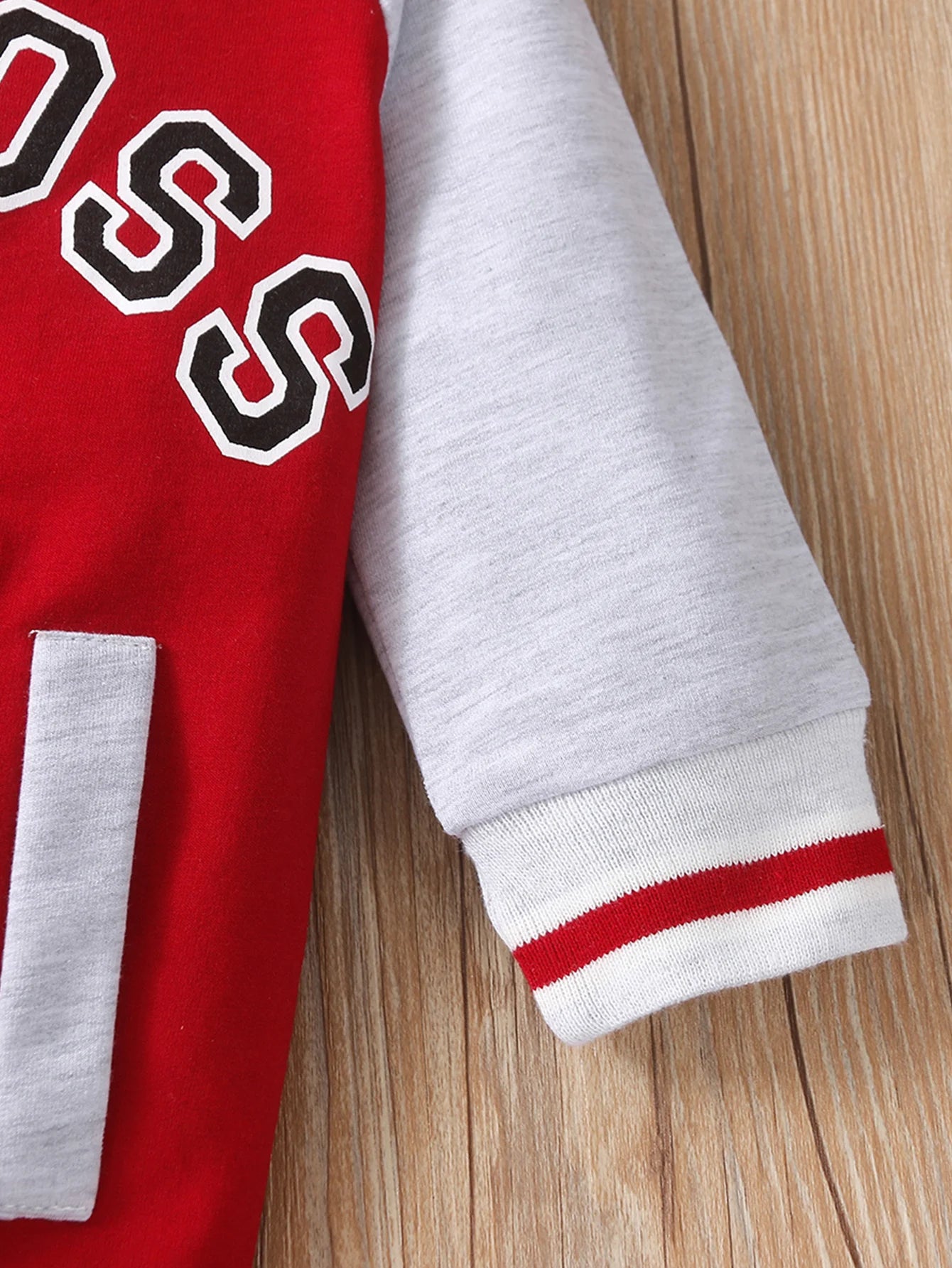 Combinaison à manches longues et col rond pour bébé garçon, mignonne et personnalisée avec lettres imprimées à la mode