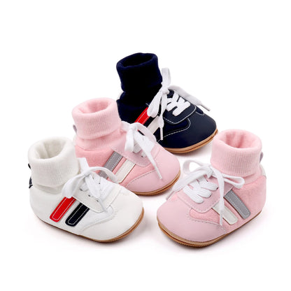 Chaussures Premiers Pas Bébé – Chaussettes Antidérapantes Automne/Hiver (0-18 mois)