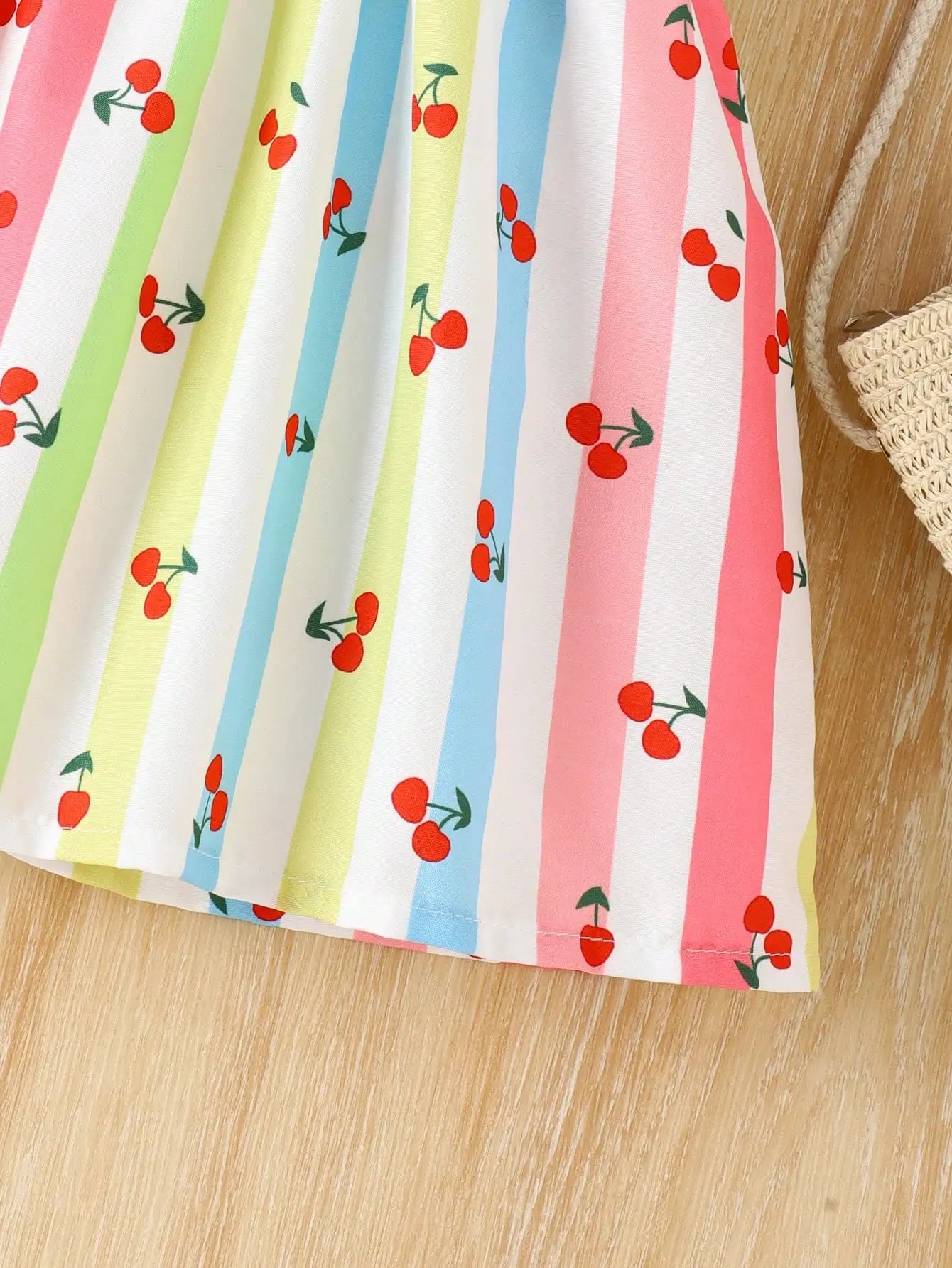 Robe d’été pour bébé fille – Motif cerises et rayures colorées avec nœud rose