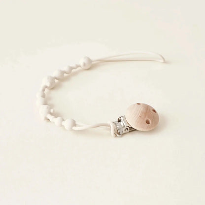 Attache-Suce Sécurisée pour Bébé – Silicone Alimentaire & Design Doux