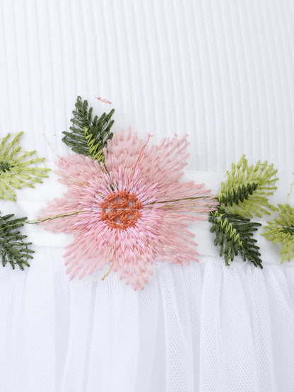 Robe blanche élégante pour fille – Nœud à la taille & dentelle florale