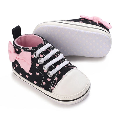 Chaussures premiers pas bébé fille – Semelle souple antidérapante – Fermeture scratch (0–12 mois)