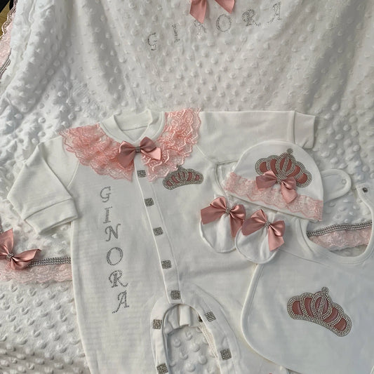 Coffret naissance luxe bébé – Ensemble “Prince & Princesse” sortie d’hôpital en coton brodé (cadeau nouveau-né)