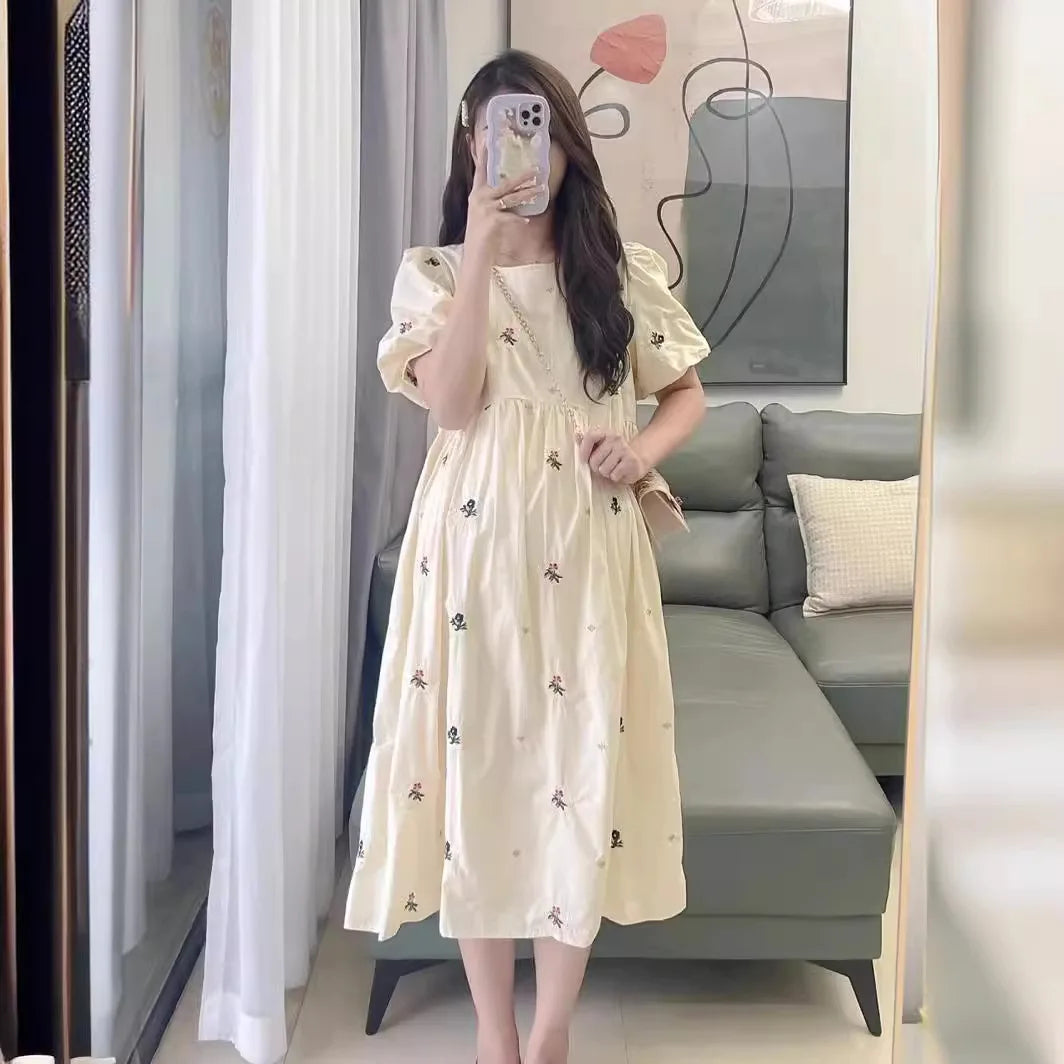 Robe Maternité Fleurie Élégance Printemps – Coupe Fluide Confort