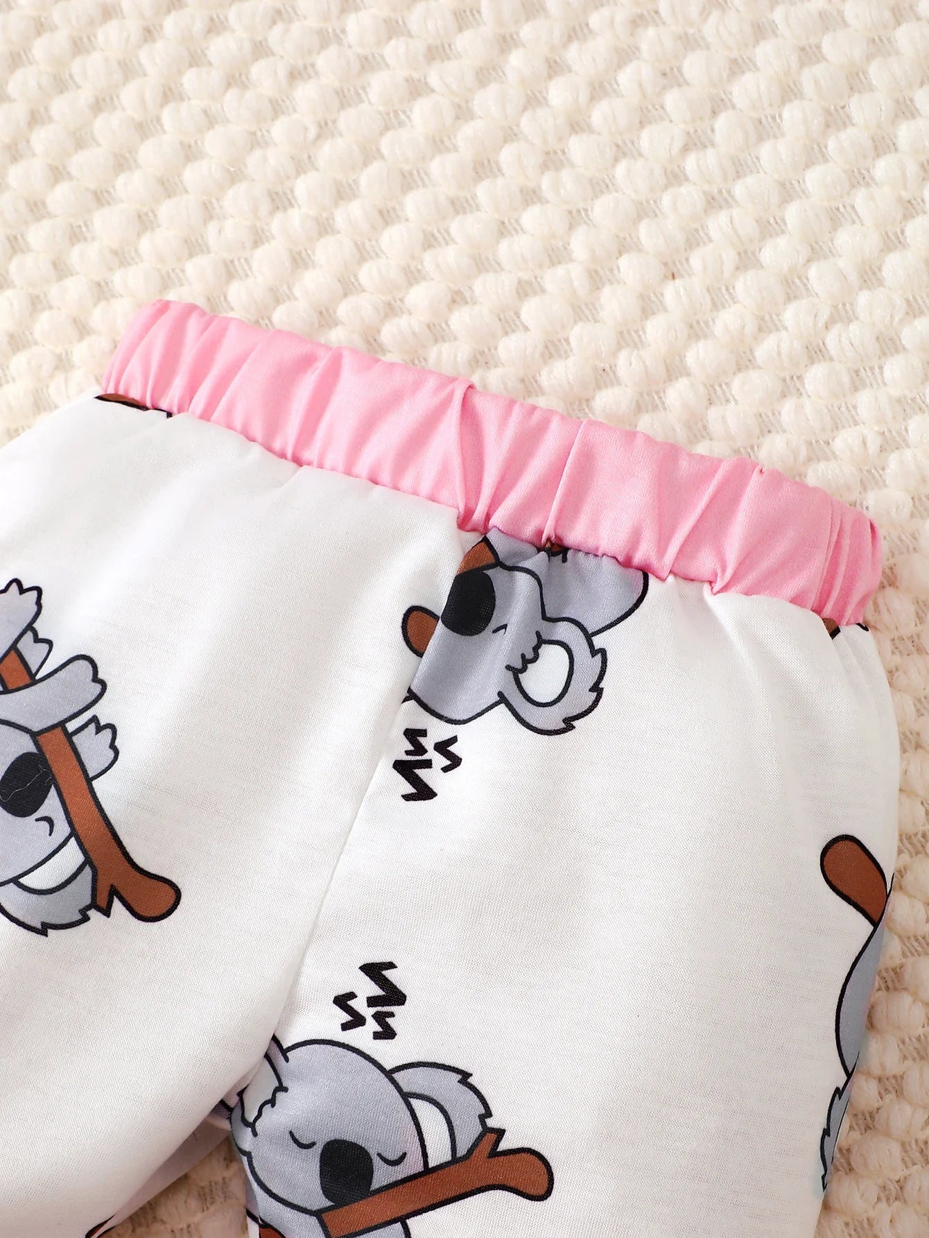 Ensemble Bébé Fille 3 Pièces “Koala” – Body + Pantalon + Bonnet | 0–18 Mois