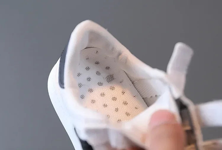 Baskets Bébé Antidérapantes – Chaussures Confortables Unisexes