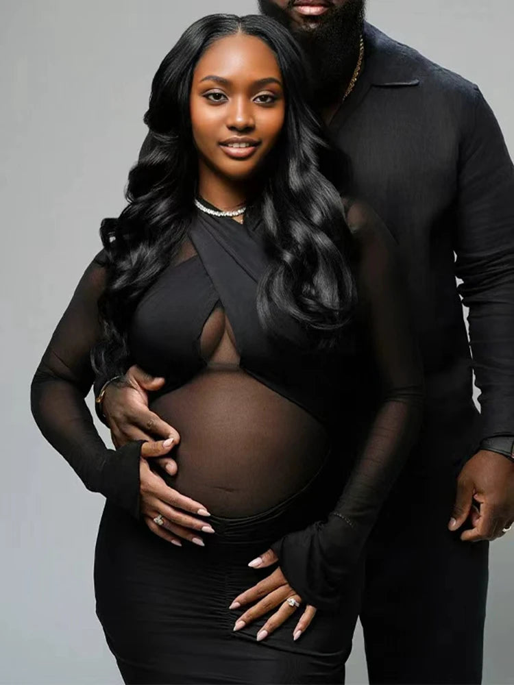 Robe Maternité Studio Luxe – Maille Transparente & Silhouette Sculptée