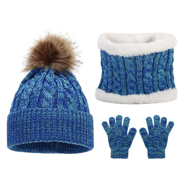 Ensemble Hiver Bébé 3 Pièces – Bonnet, Écharpe & Gants Chauds (Unisexe)