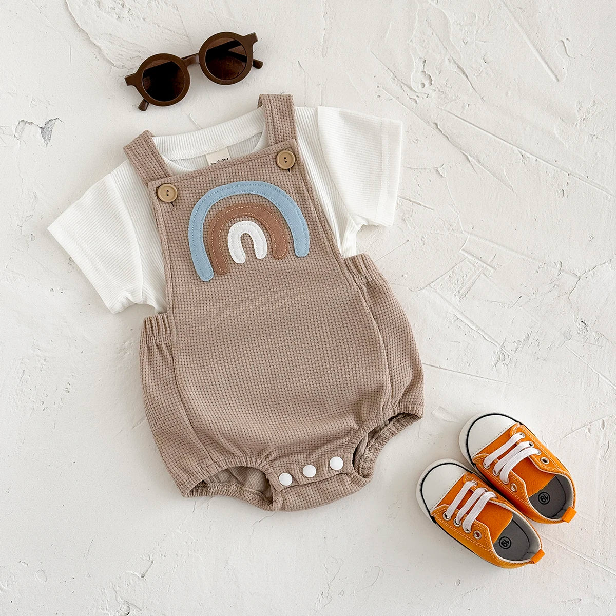 Ensemble bébé été salopette gaufrée arc-en-ciel – T-shirt + barboteuse