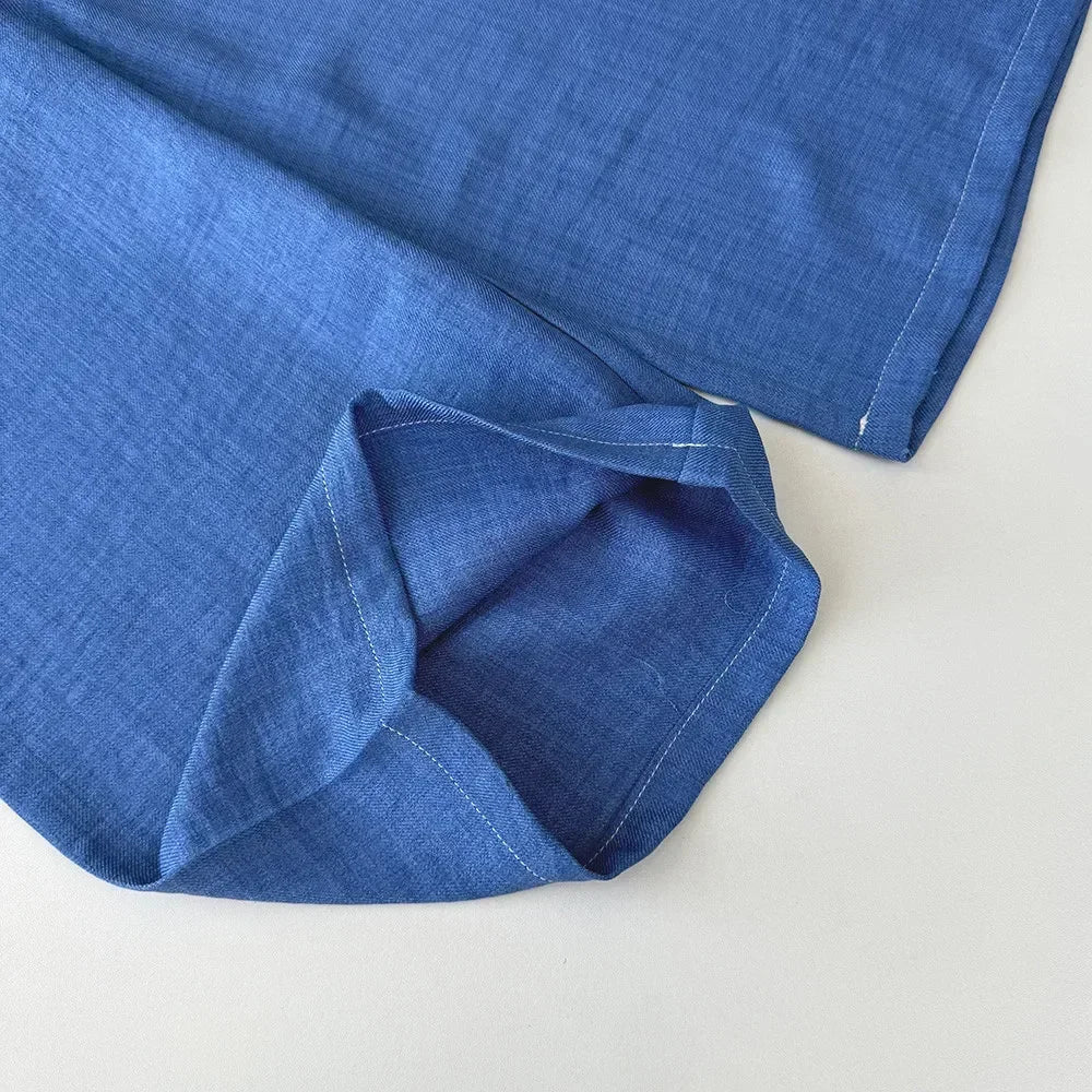 Ensemble Fille 2 Pièces Bleu – Haut Sans Manches Brodé & Pantalon (4–6 ans)