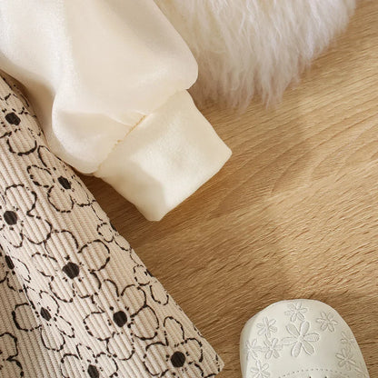 Robe Bébé Fille Élégante à Manches Longues – Dentelle & Broderie Lapin