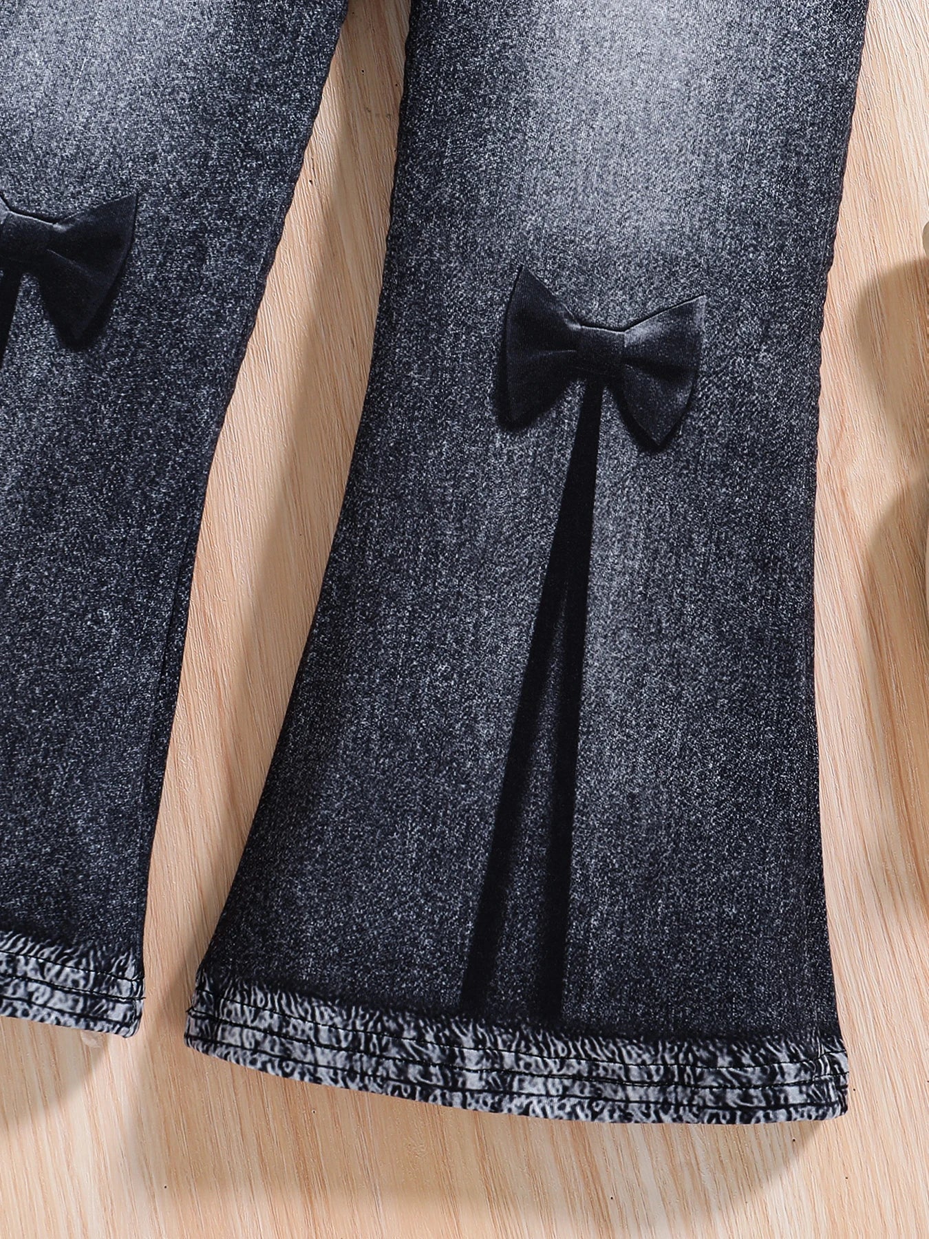 Ensemble Fille Tendance 2 Pièces – Haut Imprimé & Pantalon Stylé