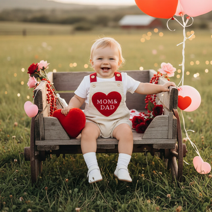 Barboteuse Bébé Saint-Valentin – “Mom & Dad” (Fille & Garçon)