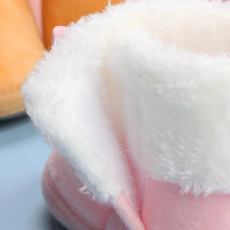 Nouvelle mode chaussures confortables nouveau-né bébé filles garçons chaussons souples solide pompon bottes de neige infantile enfant en bas âge nouveau-né chaussures chauffantes