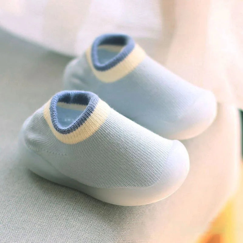Chaussures Bébé Premiers Pas – Semelle Souple en Caoutchouc (0-4 ans)