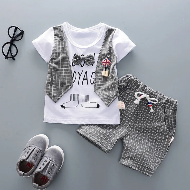 Ensemble Été Enfant – T-Shirt à Manches Courtes & Short Tendance