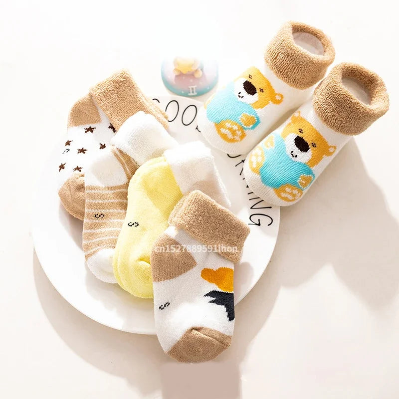 Lot de 5 paires chaussettes bébé – Chaudes & épaisses – Motifs cartoon (automne/hiver)