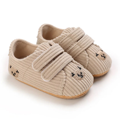 Chaussons Bébé Ourson en Coton Doux – Semelle Souple & Intérieur Moelleux
