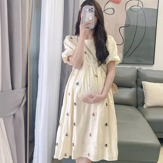 Robe Maternité Fleurie Élégance Printemps – Coupe Fluide Confort