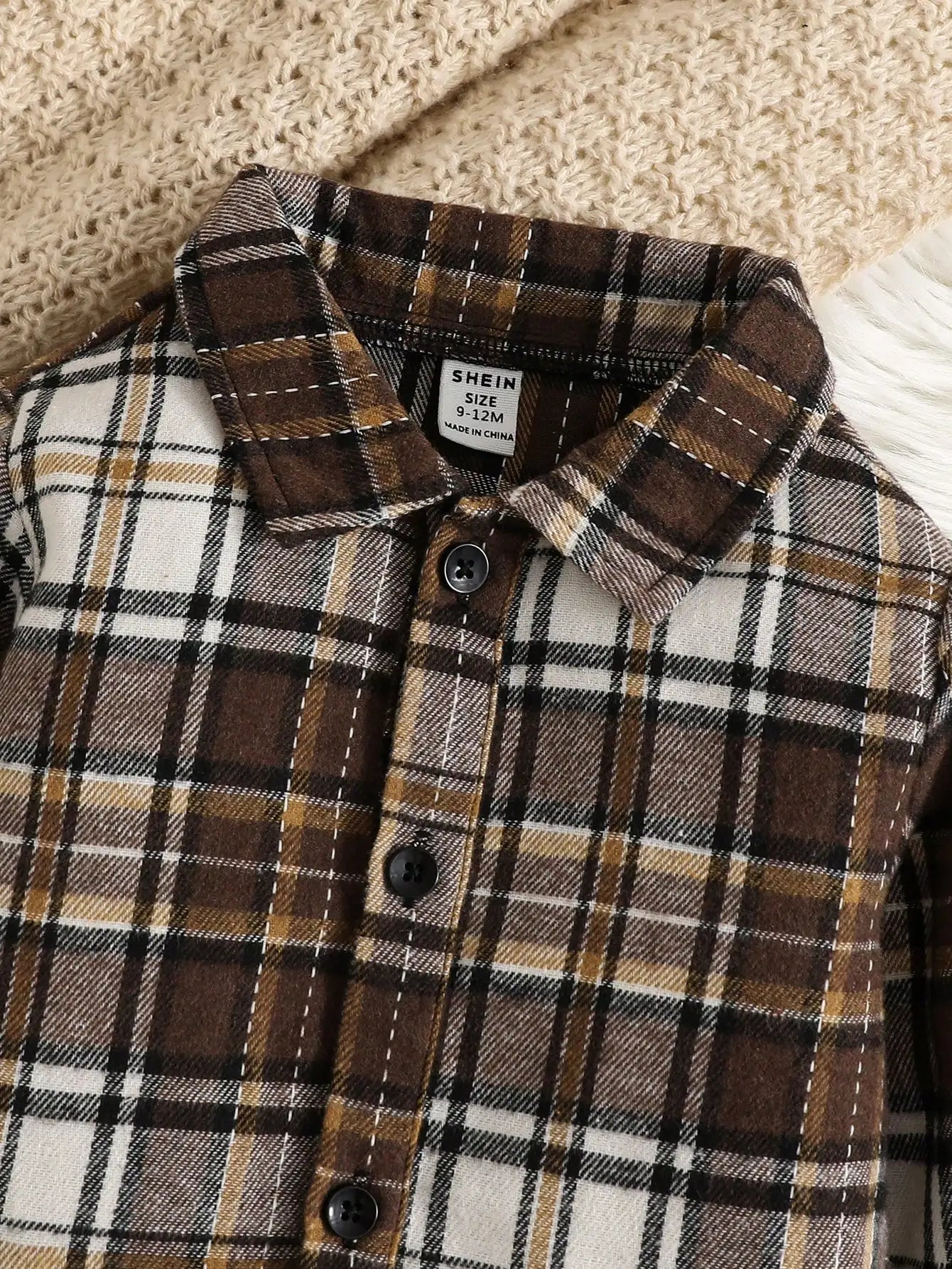 Ensemble Bébé Automne-Hiver en Velours Côtelé – Chemise à Manches Longues & Salopette