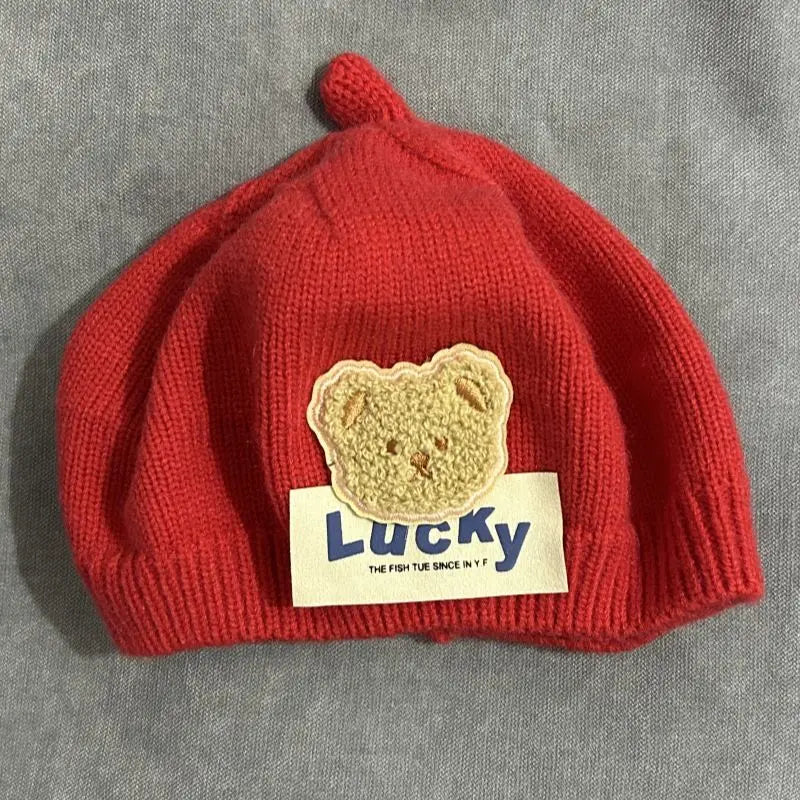 Béret Bébé en Maille Fleur – Bonnet Chaud d’Hiver