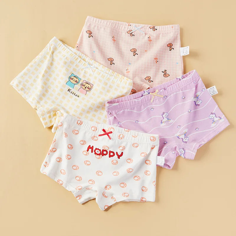 Lot de 4 Culottes Fille en Coton Doux – Confort Petit Trésor