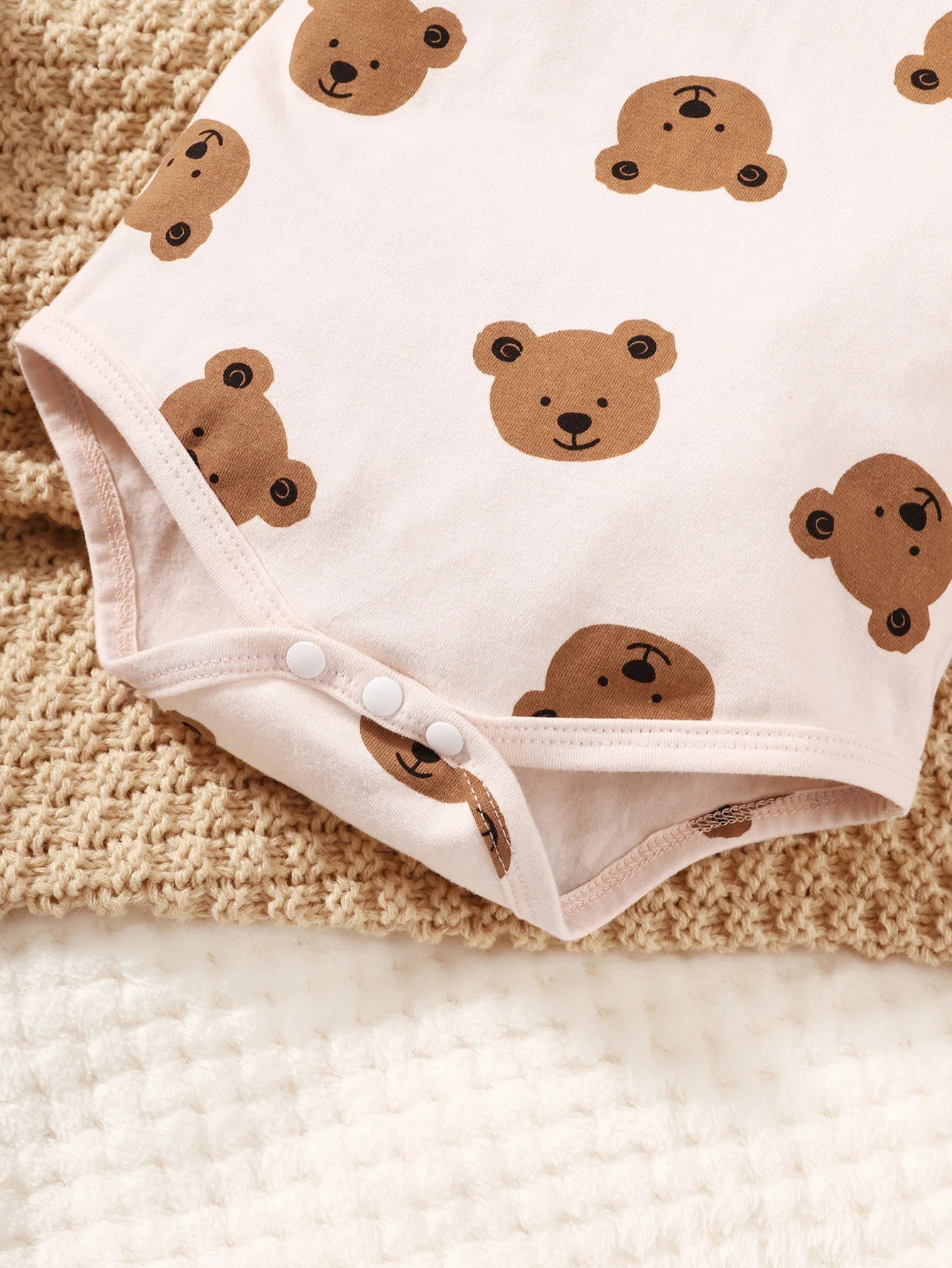 Ensemble Bébé Ourson 4 Pièces – Tenue Douce Nouveau-Né