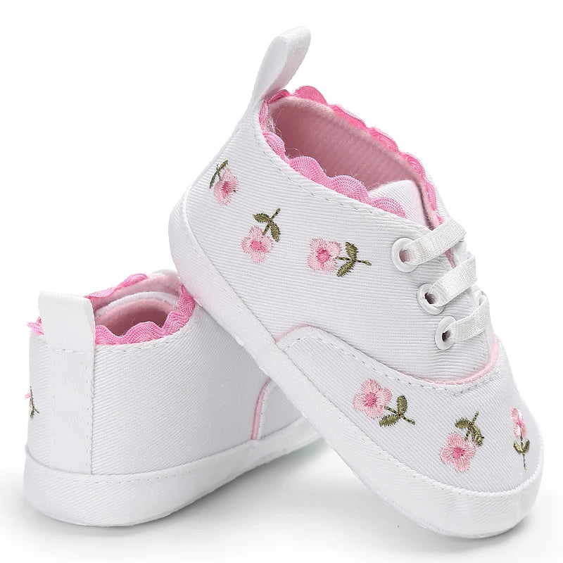 Chaussures premiers pas bébé fille – Semelle souple antidérapante – Fermeture scratch (0–12 mois)