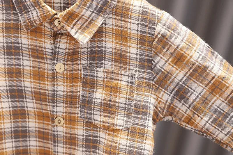 Ensemble Garçon 3 Pièces Chic Décontracté – Chemise à Carreaux, Gilet & Pantalon