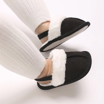 Pantoufles bébé coton doublées – Chaudes & confortables – Semelle douce (0–18 mois)