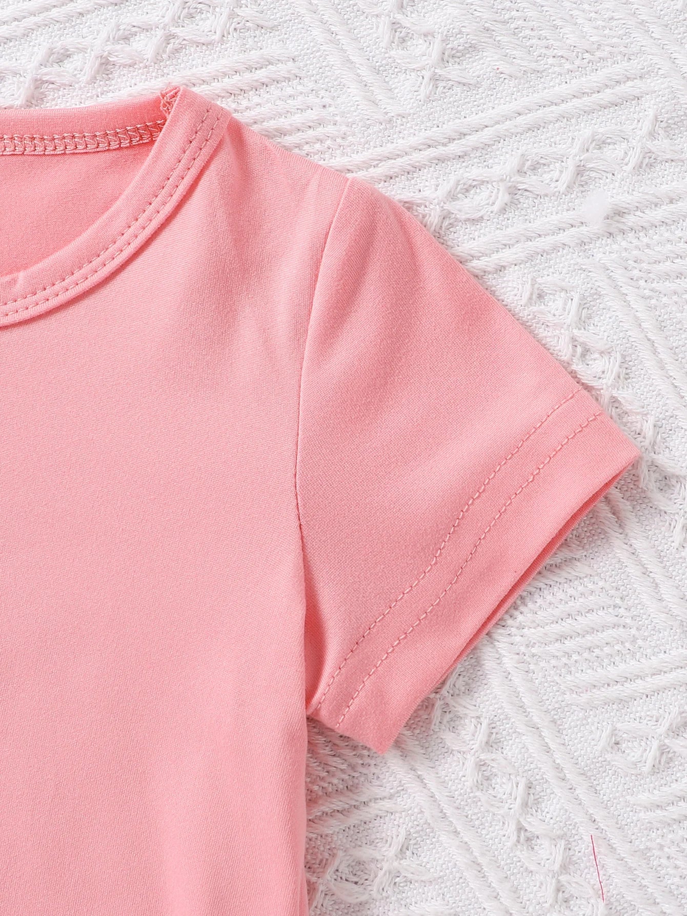 Ensemble Bébé Fille “Petit Chat” – T-shirt & Short Rose (1–3 ans)