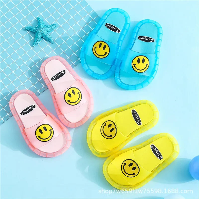 Pantoufles enfants cartoon (PVC) – Confort intérieur/extérieur – Été