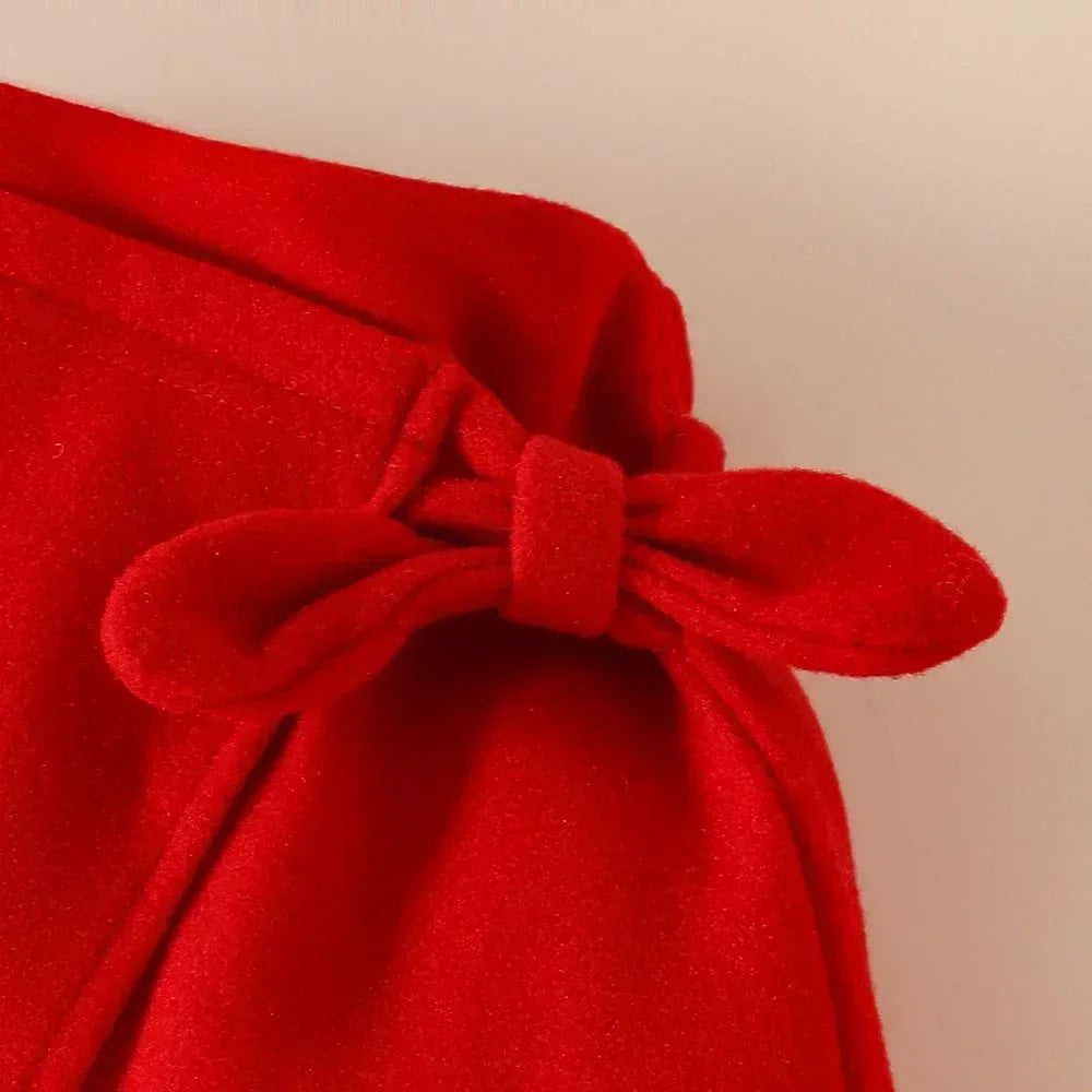 Ensemble bébé fille élégant 3 pièces – Haut à manches longues avec gros nœud, jupe irrégulière & béret assorti (0 à 24 mois)