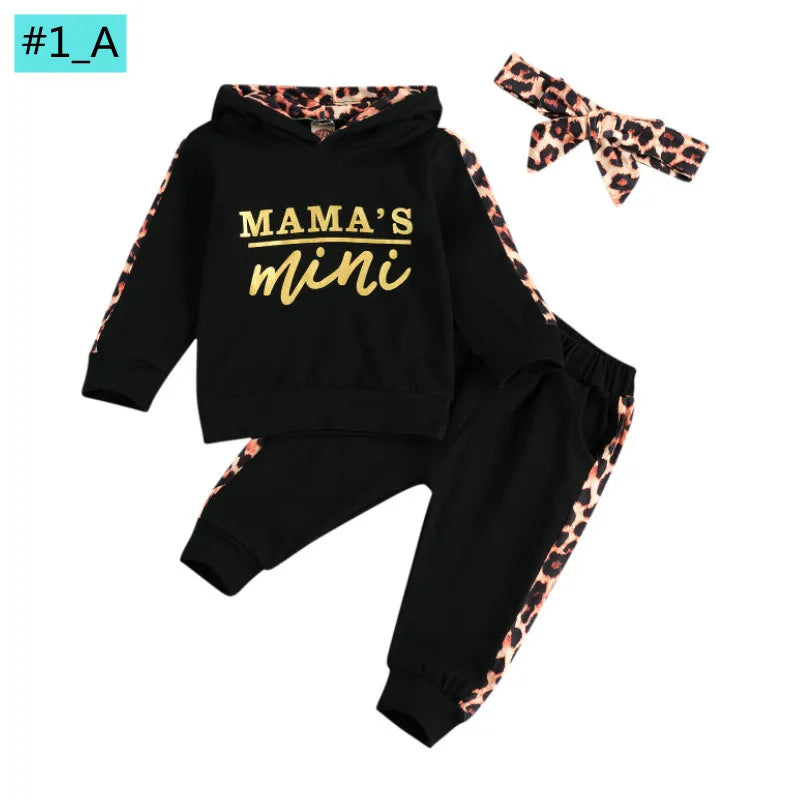 Ensemble bébé 3 pièces confortable – Sweat à capuche, pantalon & bandeau assorti (0 à 24 mois)