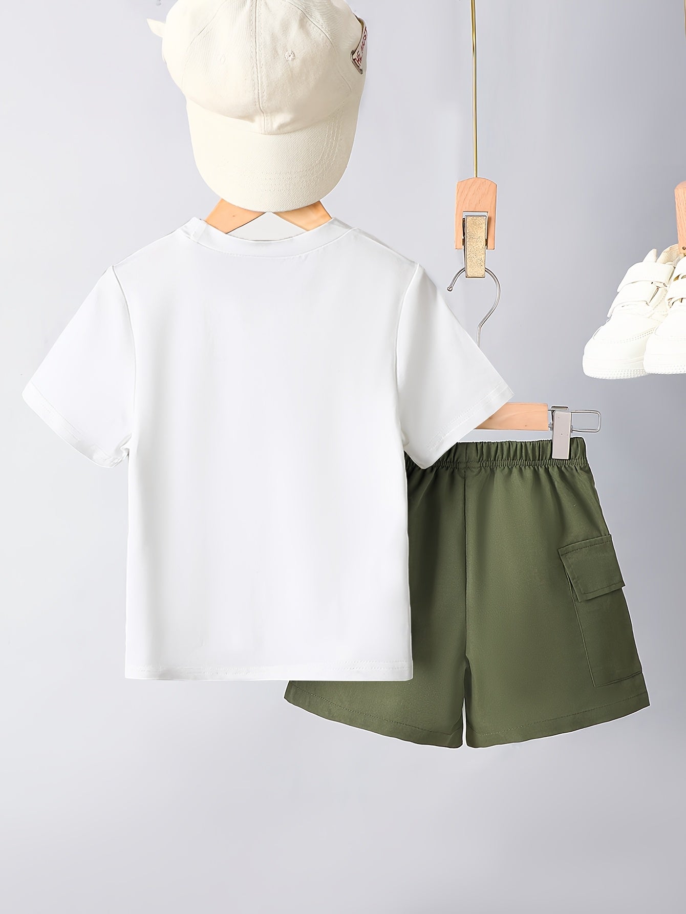 Ensemble garçon 2 pièces été – T-shirt imprimé ours & short confortable (Look décontracté)